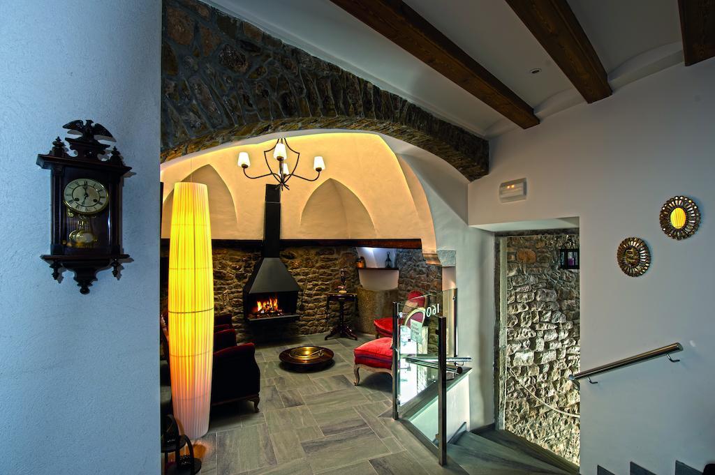 Hostal Palouet De Segarra Εξωτερικό φωτογραφία