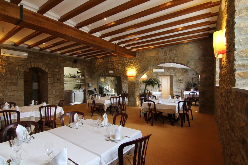 Hostal Palouet De Segarra Εξωτερικό φωτογραφία