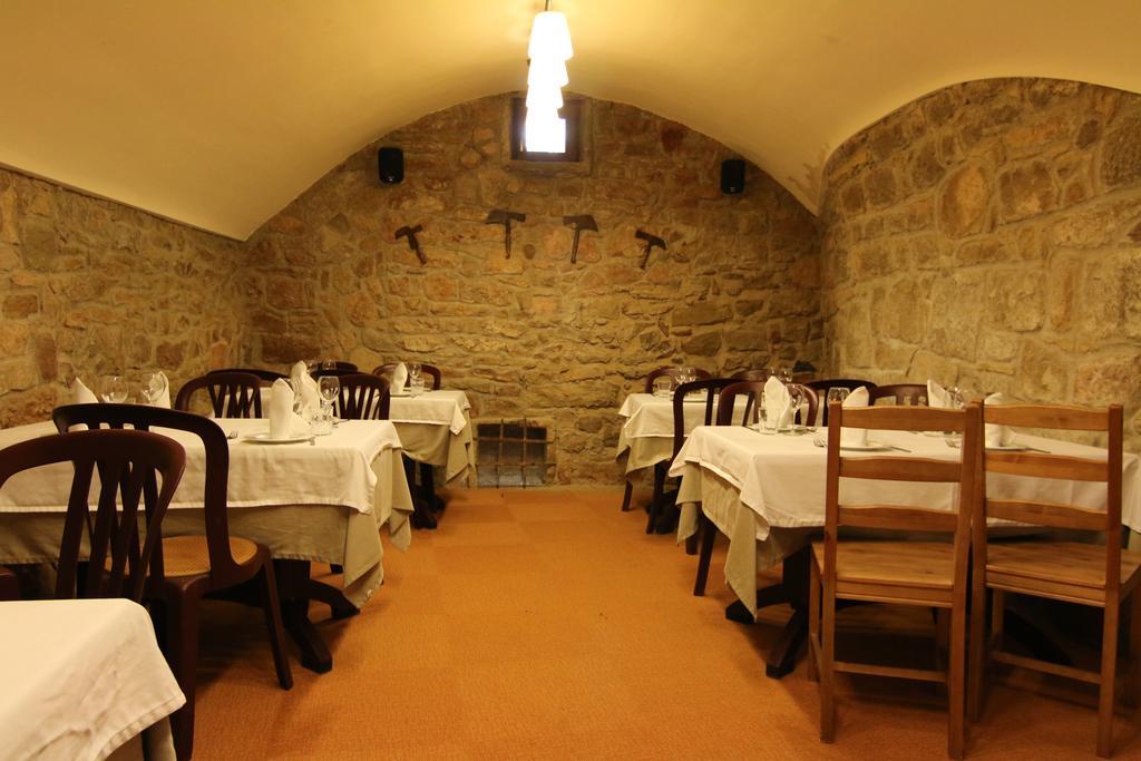 Hostal Palouet De Segarra Εξωτερικό φωτογραφία