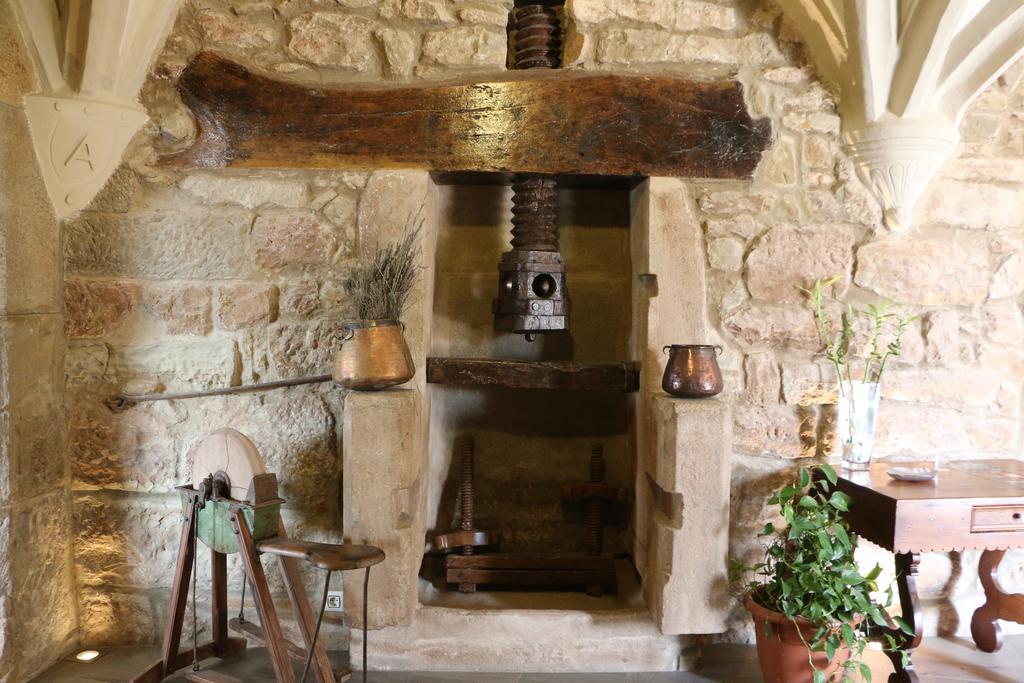 Hostal Palouet De Segarra Εξωτερικό φωτογραφία