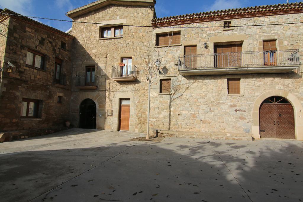 Hostal Palouet De Segarra Εξωτερικό φωτογραφία